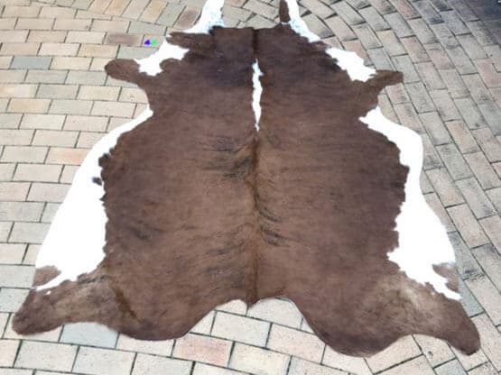 Cowhide Bags And Rugs How To Select Best Cowhide Products