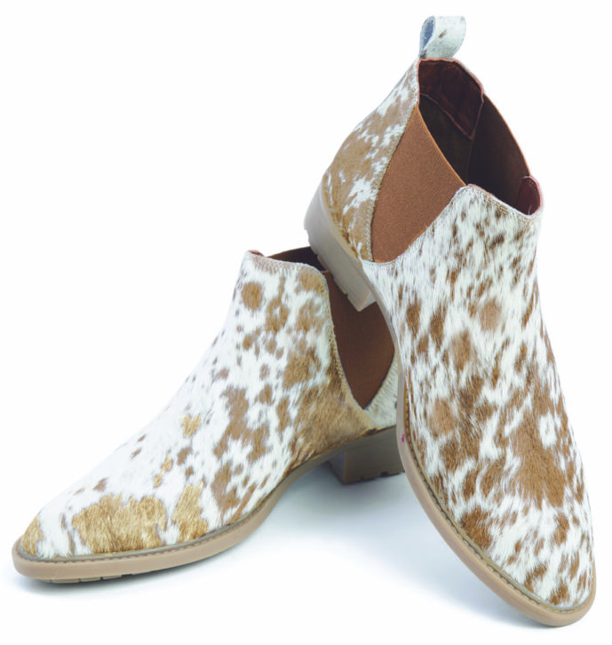 Hairon Flat Boots Cowhide Footwear (Shoe61 – Min 6pcs)
