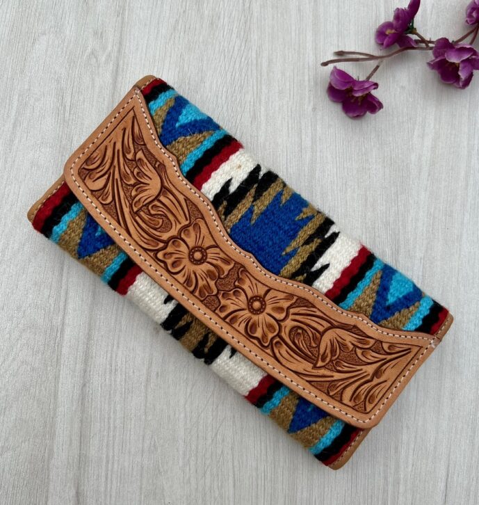 Tooled Saddle Blanket Trifold Wallet – TSB23A